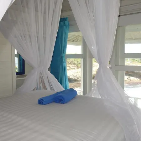 Cliff Park Lembongan Hotel Nusa Lembongan Exterior photo