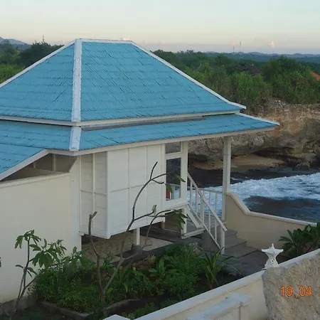 Cliff Park Lembongan Hotel Nusa Lembongan Exterior photo