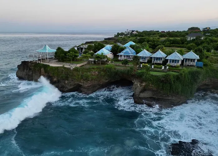 Cliff Park Lembongan